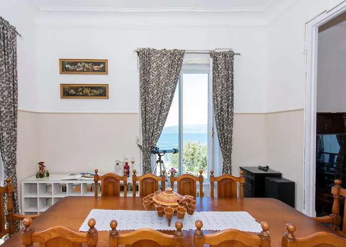 펜션 La Chicharra 산아드리안드코브레스